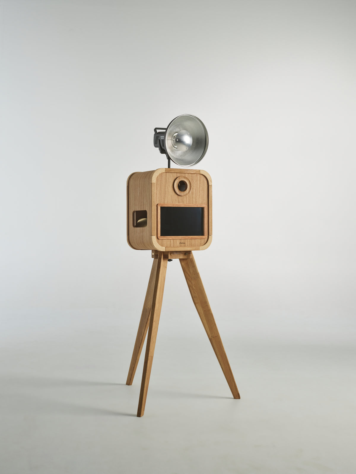 Oaklenz Compact