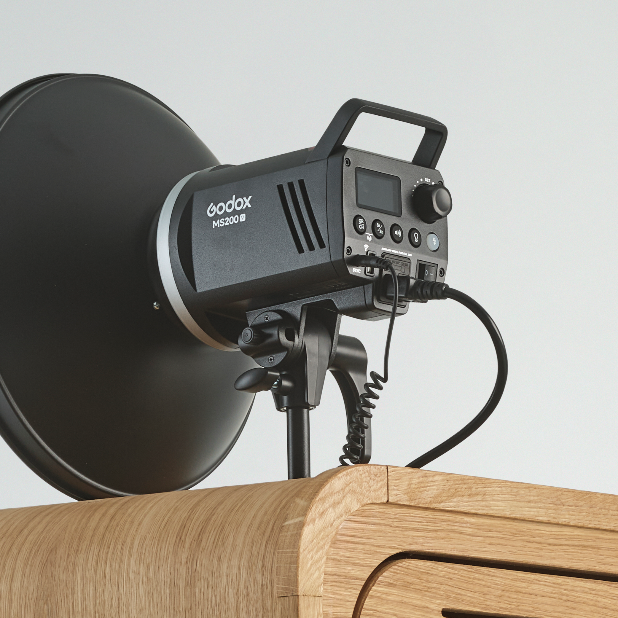 Flash mount