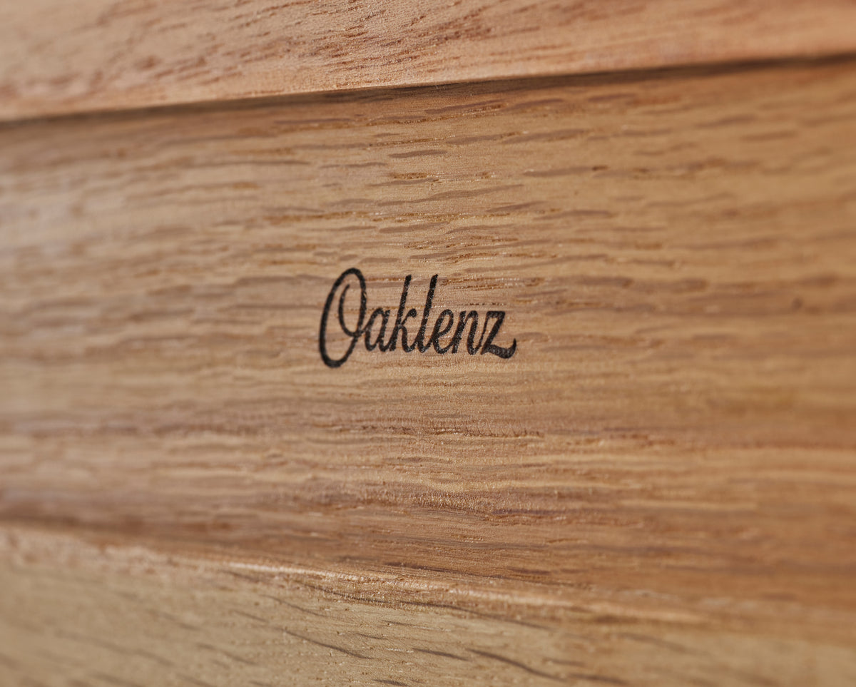 Example of a logo laser-marked in an Oaklenz wooden photobooth